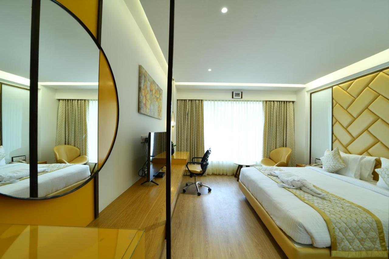 The President Hotel, Kumarapark Bangalore Extérieur photo