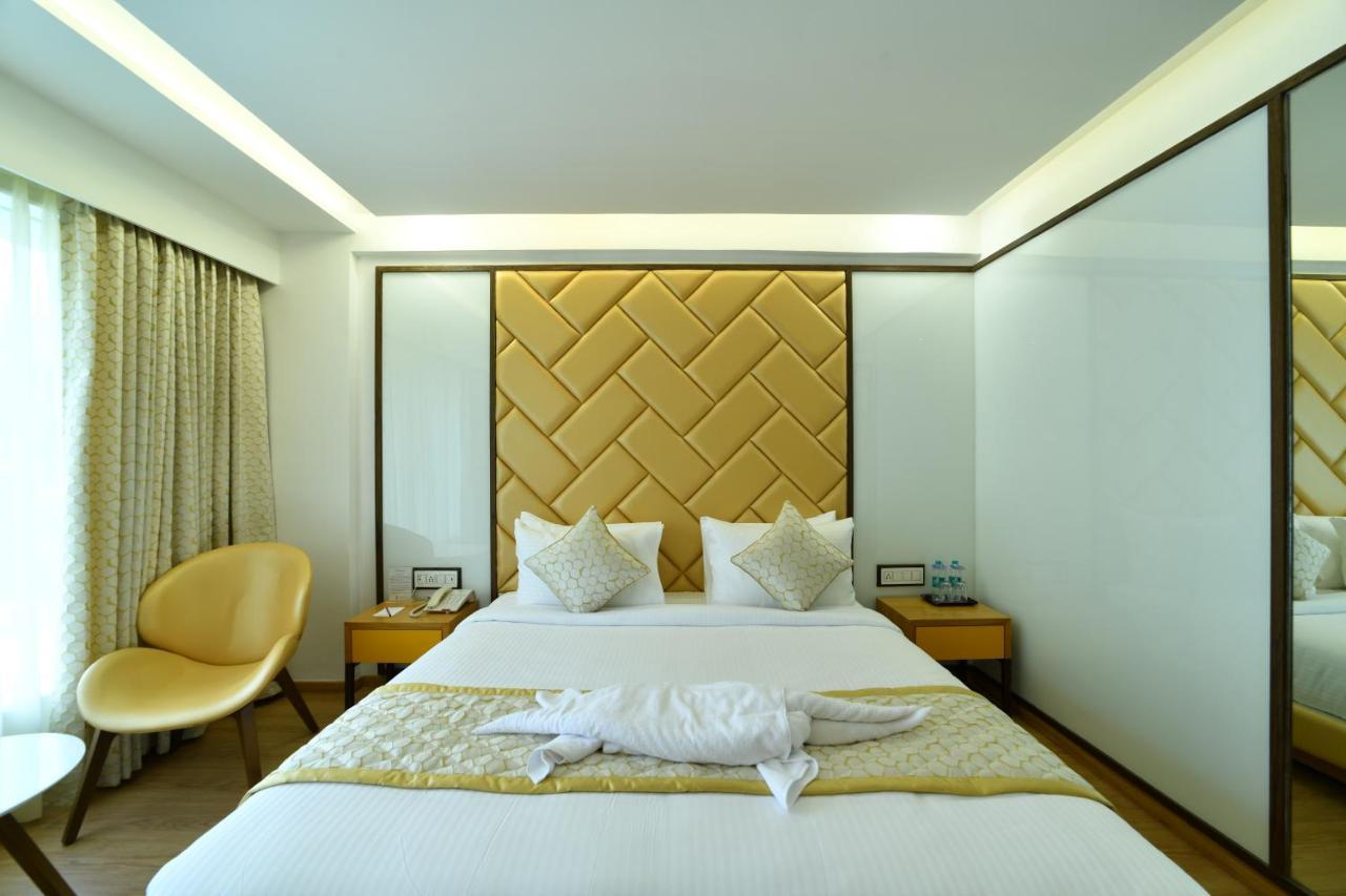 The President Hotel, Kumarapark Bangalore Extérieur photo